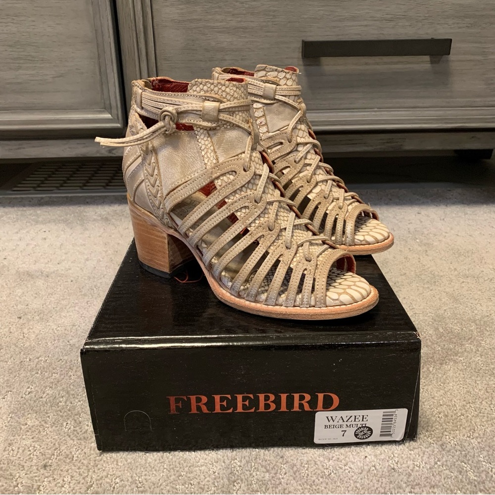 Freebird by Steven Wazee - fit size 8